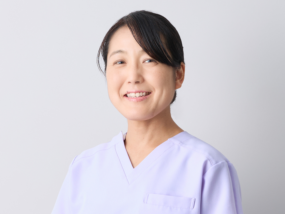 内田　奈生